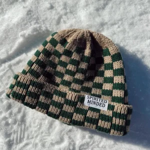 "FROSTY" BEANIE