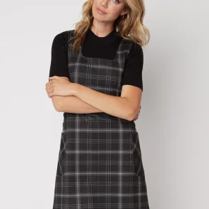 Robe courte droite en tricot