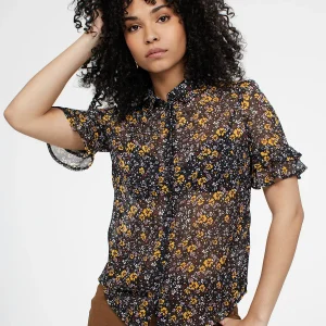 Blouse à manches courtes avec boutons
