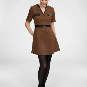 Robe courte ligne A en tricot