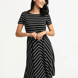 Robe midi ligne A en tricot