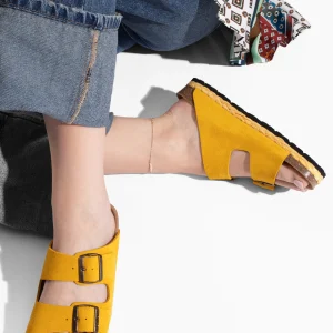Sandales Benalla Jaune en Cuir Suédé