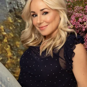 T-shirt semi-ajusté à manches courtes