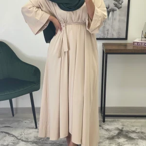 ABAYA SAMA NUDE