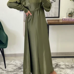 ROBE CACHE COEUR SATIN VERT
