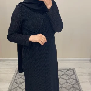 ROBE CACHE COEUR NOIR