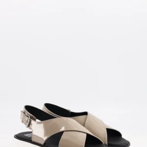 malabar - sandale brides croisées cuir vernis taupe