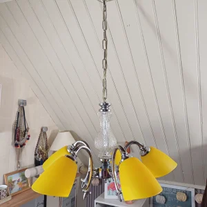 Lustre métal et verre jaune